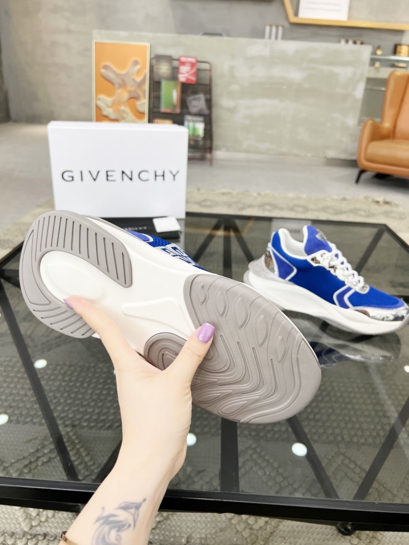 Givenchy Sneakers